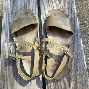 Brador Sage Green Leather Sandals – Handmade in Italy, Size 36